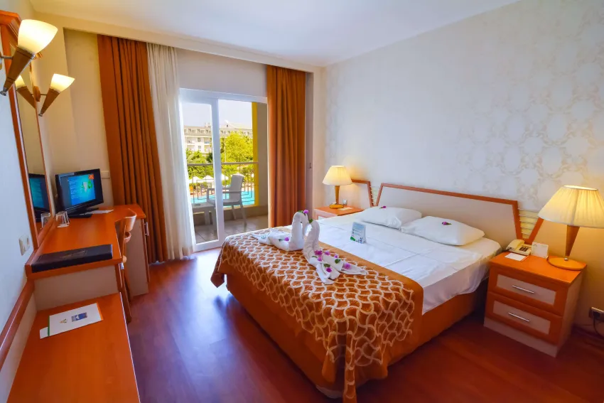 Pine House Hotel 4*-10