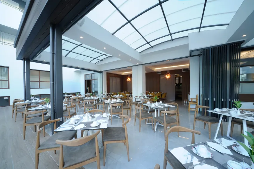 Atrium Ambiance Hotel 4*-8