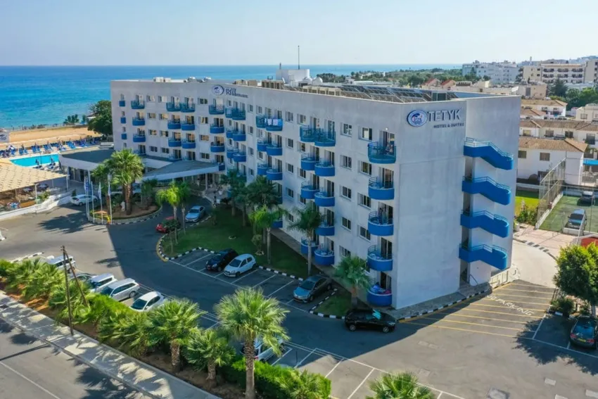 Tetyk Hotel & Suites 3*-1