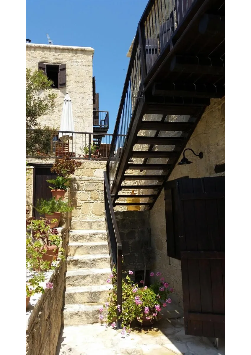 Leonidas Village Houses 3*-6