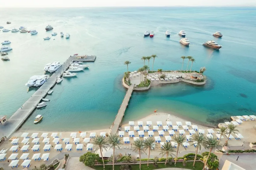 Marriott Beach Resort Hurghada 5*-1