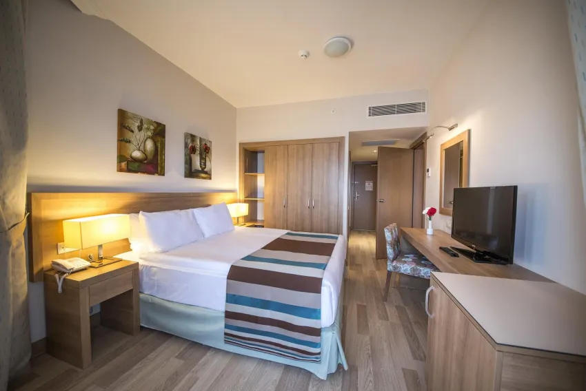 Wyndham Garden Lara 4*-6