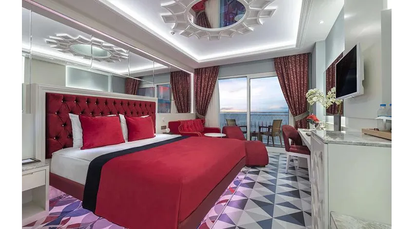 GRANADA LUXURY BEACH  5*-7