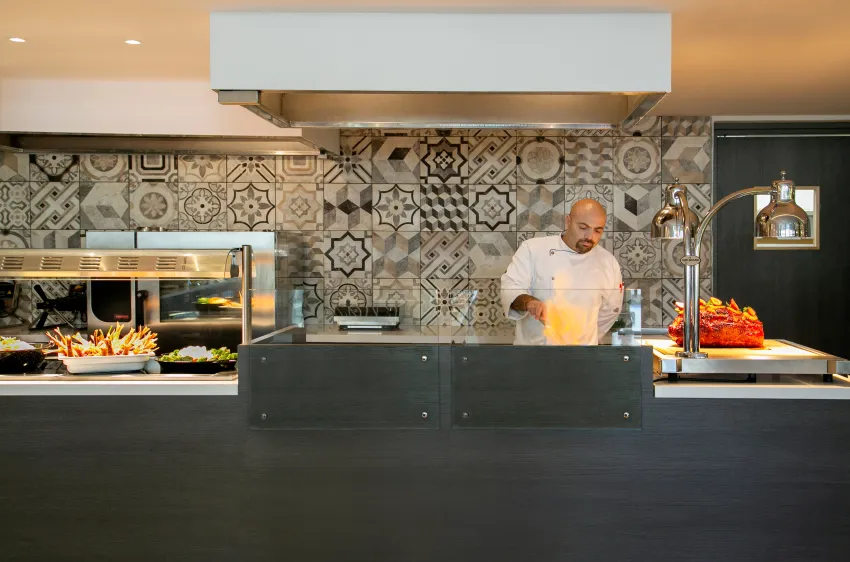 Vangelis Hotel and Suites 4*-56