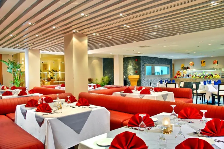 CORAL SEA AQUA CLUB  4*-25