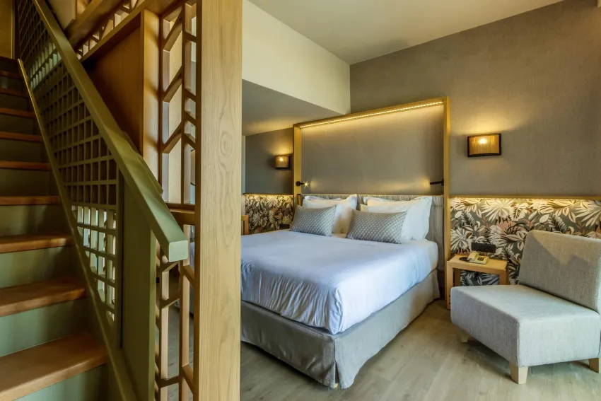 Zeus Eleva Mirabello Bay 5*-8