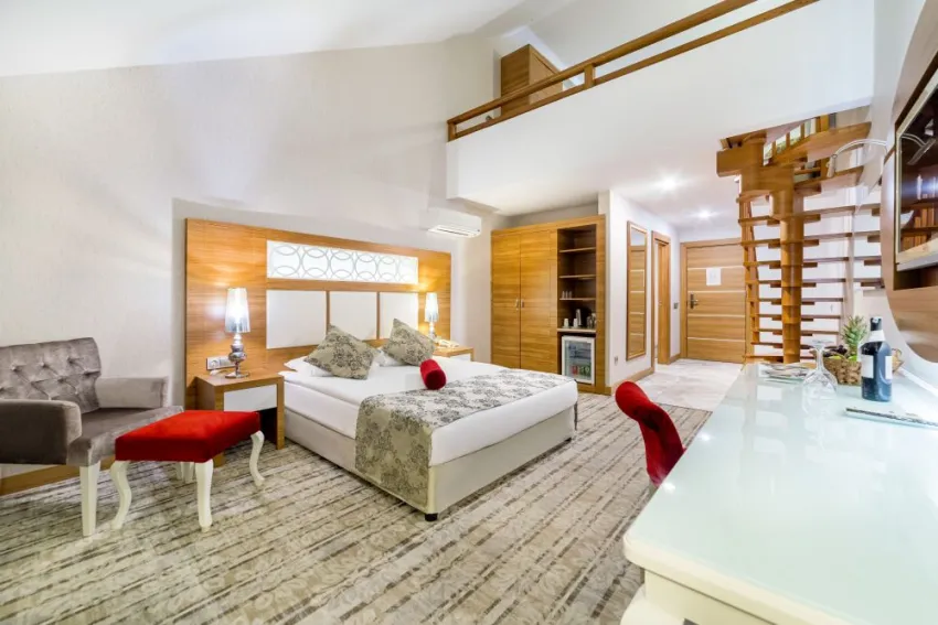 JUSTINIANO DELUXE RESORT HOTEL  5*-12