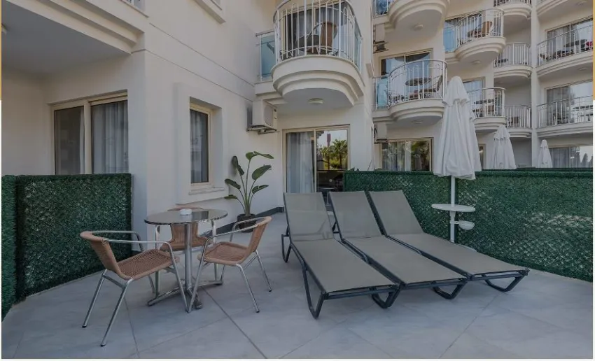 White City Beach (Adults Only 16+) 4*-25