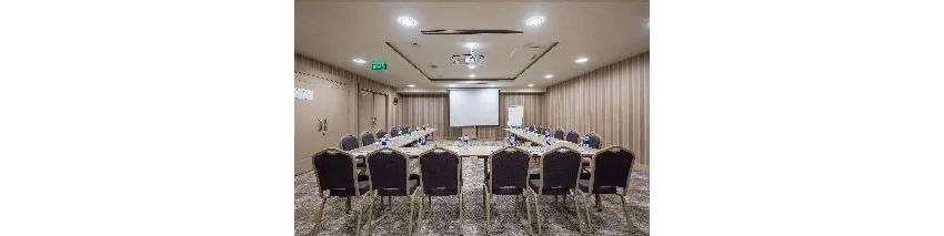 HOLIDAY INN ANTALYA LARA 5*-85