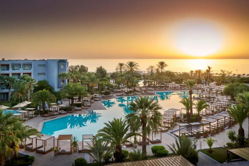 SENTIDO MARILLIA RESORT  5*-30