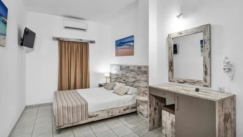 Evina Rooms and Suites 3*-21