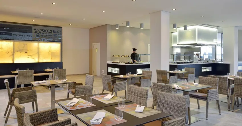 Melia South Beach 4*-352