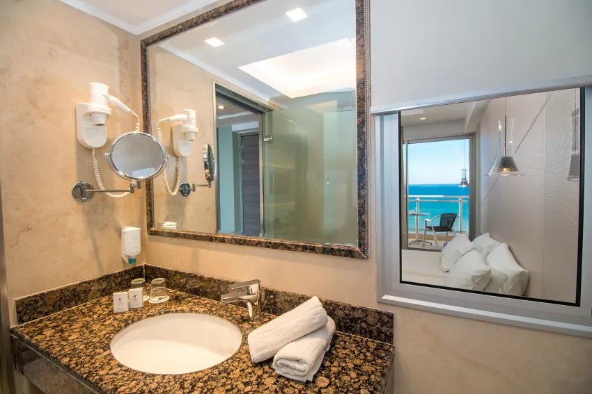 Pegasos Deluxe Beach Hotel 5*-7
