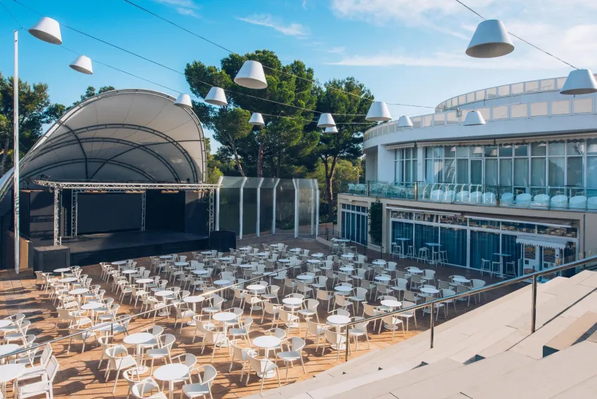 Iberostar Waves Club Cala Barca 4*-9