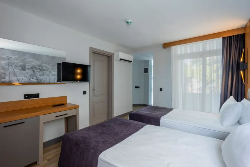 SIMENA COMFORT HOTEL  5*-12