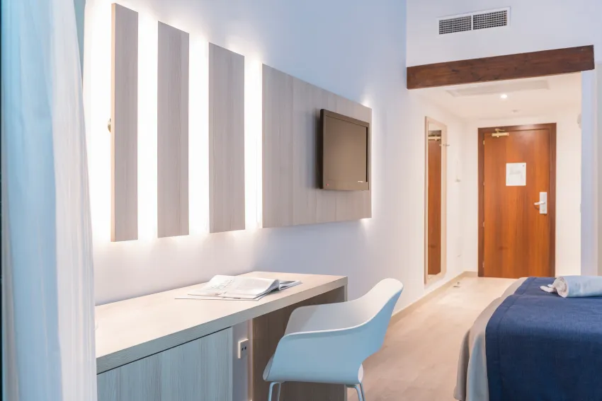 Botel Alcudiamar 4*-13