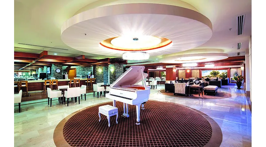 CRYSTAL FAMILY RESORT & SPA  5*-10