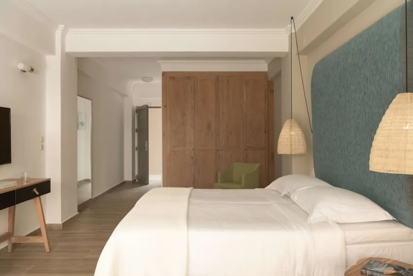 Paralos Irini Mare 4*-32