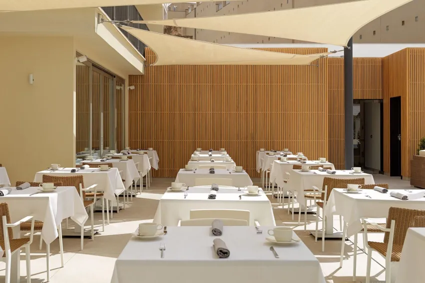 Saratoga Hotel 4*-76