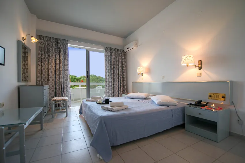 Happy Days Hotel Tholos 3*-13