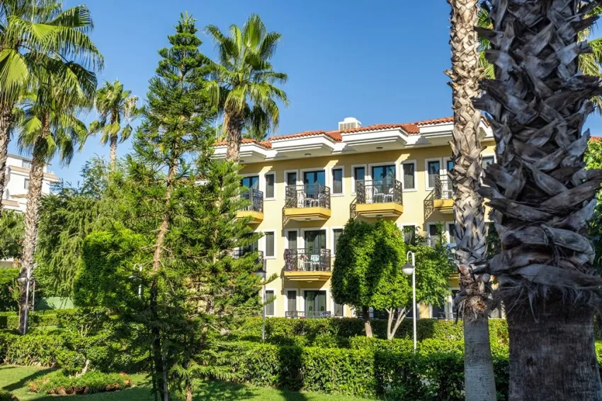 CLUB PHASELIS ROSE  5*-32