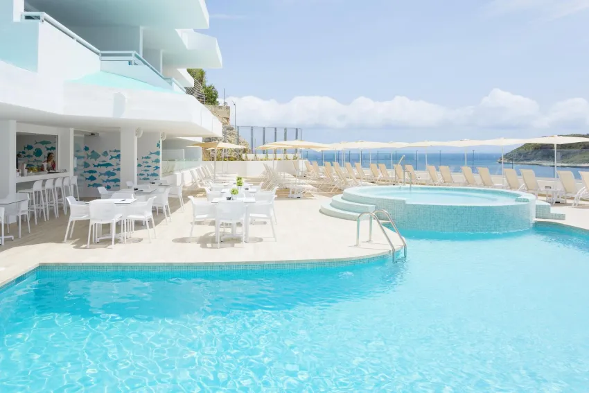 HSM Sandalo Beach 3*-3