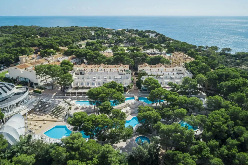 Iberostar Waves Club Cala Barca 4*-33