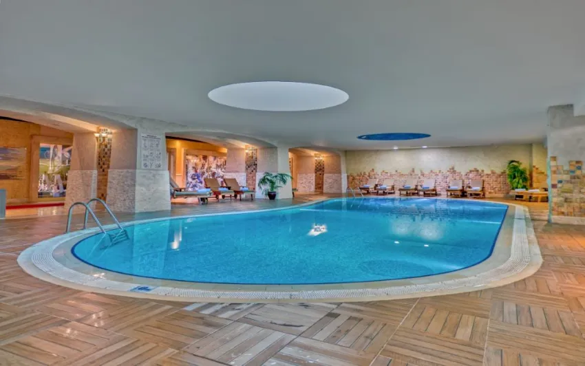 PORTO BELLO HOTEL RESORT & SPA  5*-10