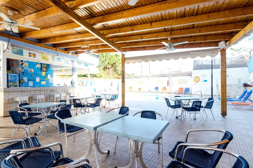 Sunshine Studios 2*-2