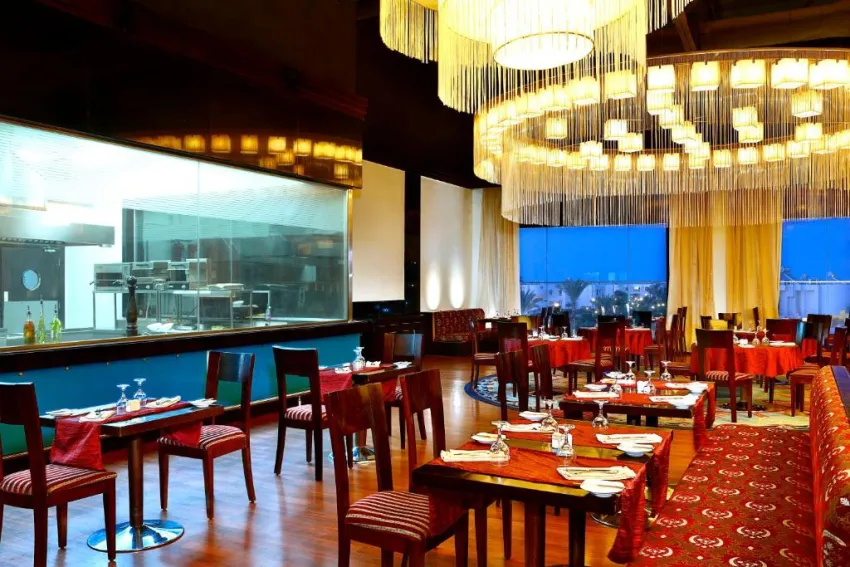 LONG BEACH RESORT  4*-5