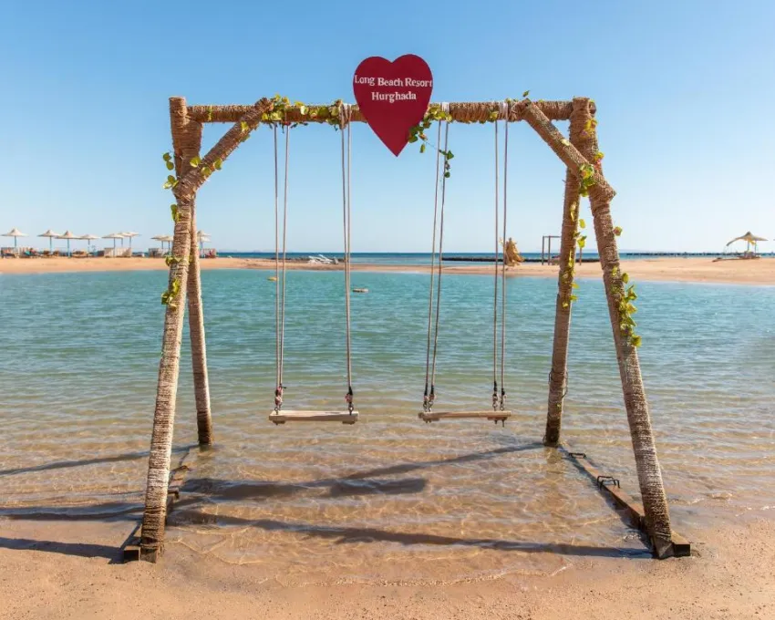 LONG BEACH RESORT  4*-2