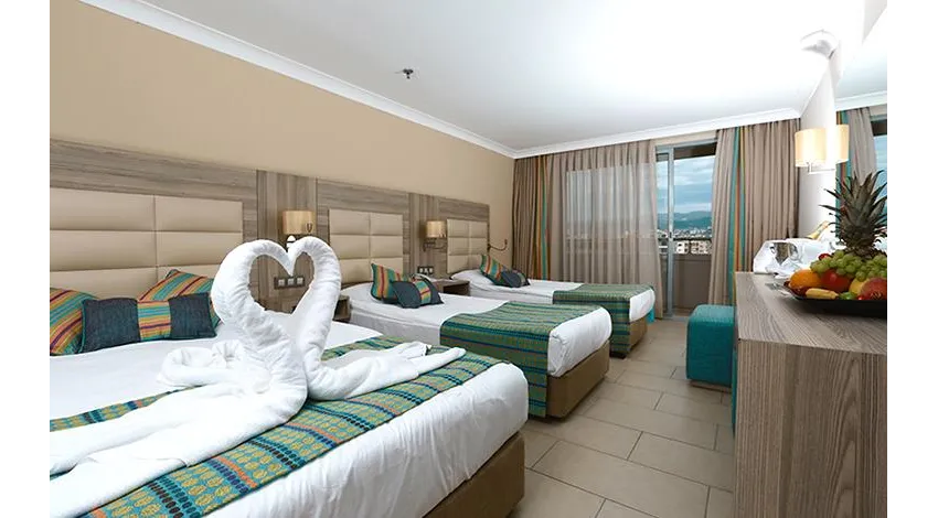 Insula Resort & Spa 5*-7