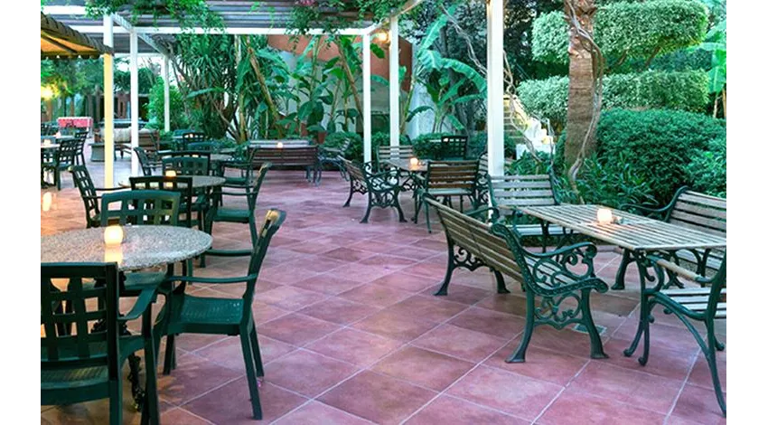 ANTIQUE ROMAN PALACE (ADULTS ONLY 16+)  5*-11