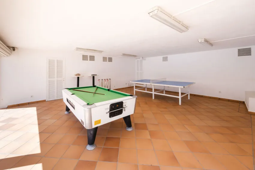 Vista Club Apartments -35