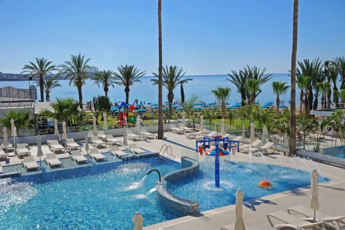 Nelia Beach Hotel 4* - Ayia napa - Cipru