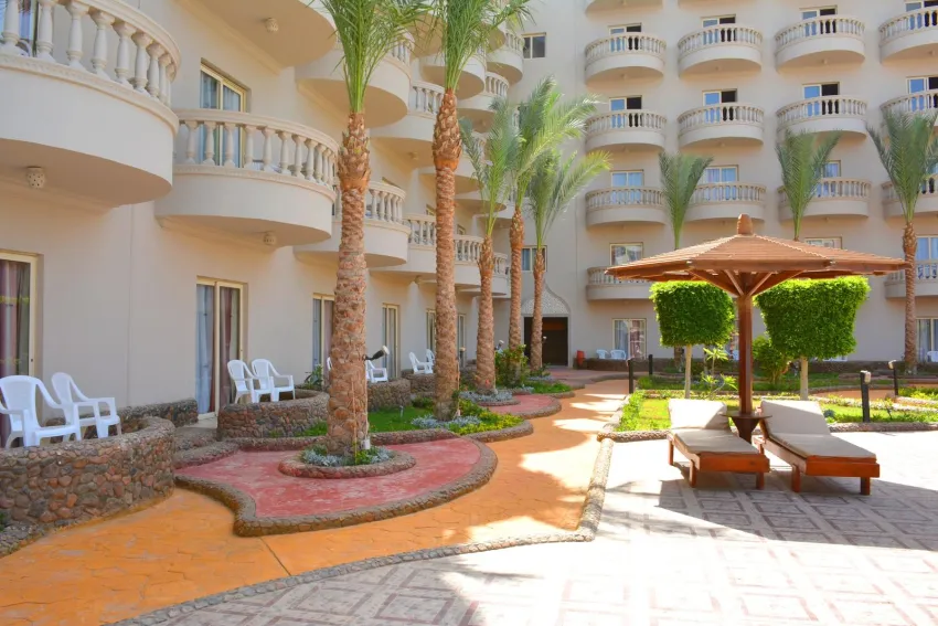 SUNRISE Serano Aqua Park Resort 4*-10