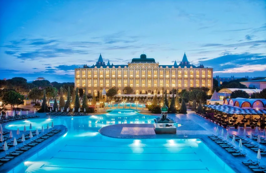 Kremlin Palace Hotel 5*-7