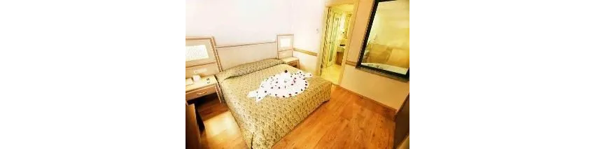 Utopia World Hotel 5*-23