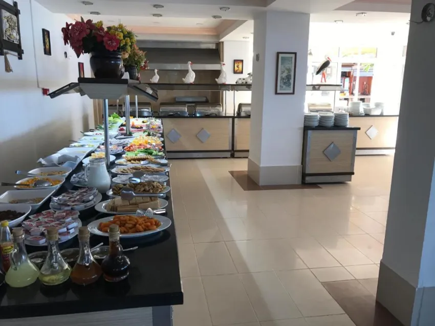MUZ HOTEL  3*-5
