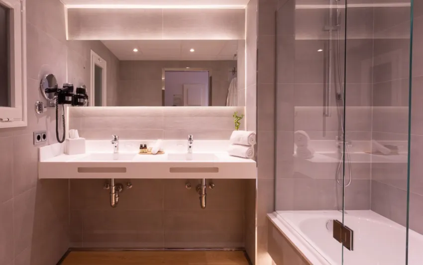 Saratoga Hotel 4*-123