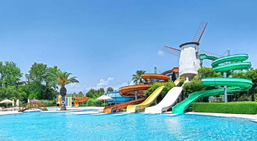 STARLIGHT RESORT HOTEL  5*-8