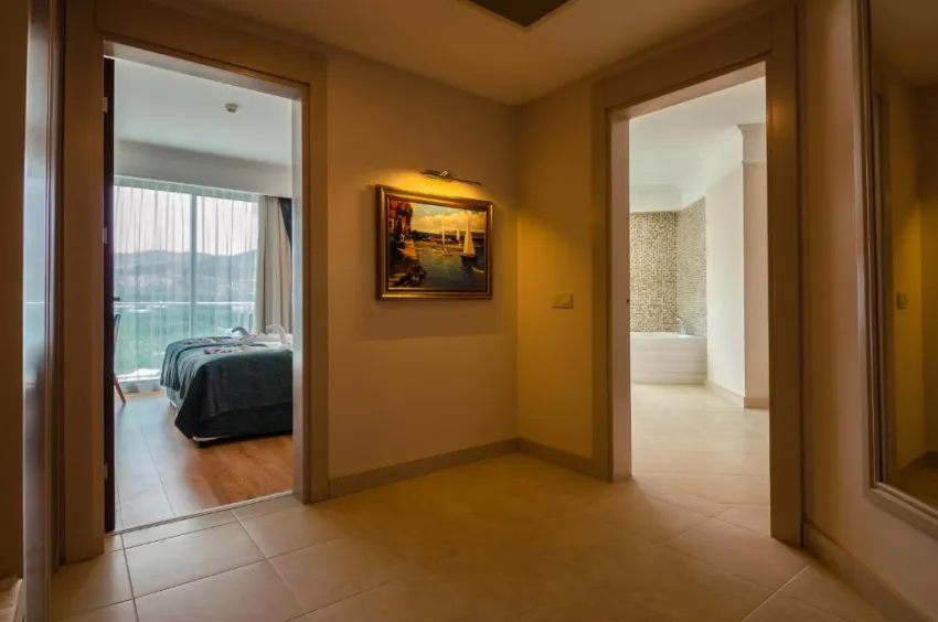 THE LUMOS DELUXE RESORT HOTEL & SPA  5*-30
