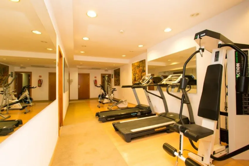 Artmadams Hotel 4*-136