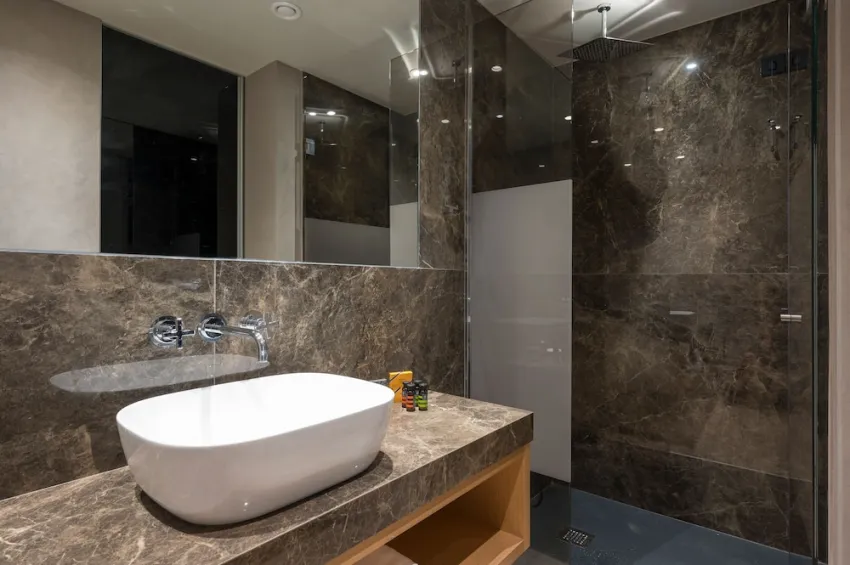 Hyperion City Hotel 4*-85