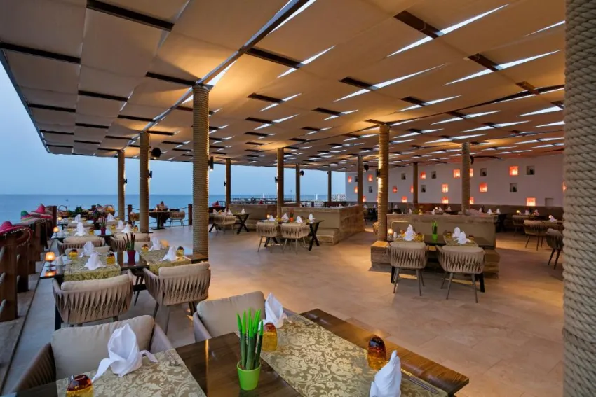 RIXOS SUNGATE HOTEL  5*-5