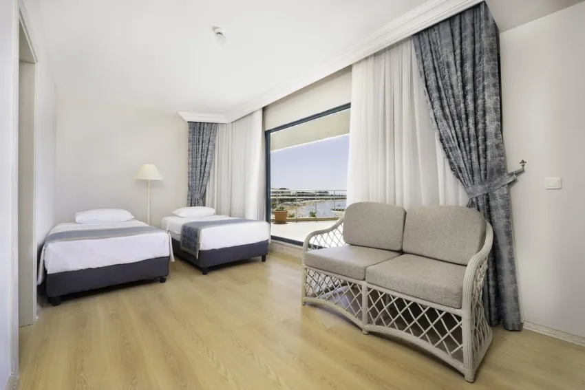 Aska Just In Beach Hotel 5*-14