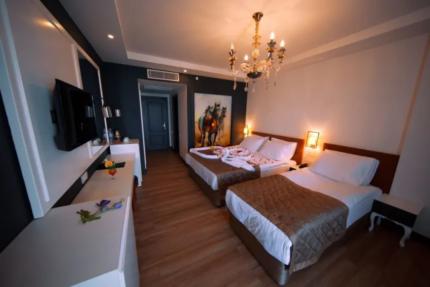 SEY BEACH HOTEL & SPA  4*-9