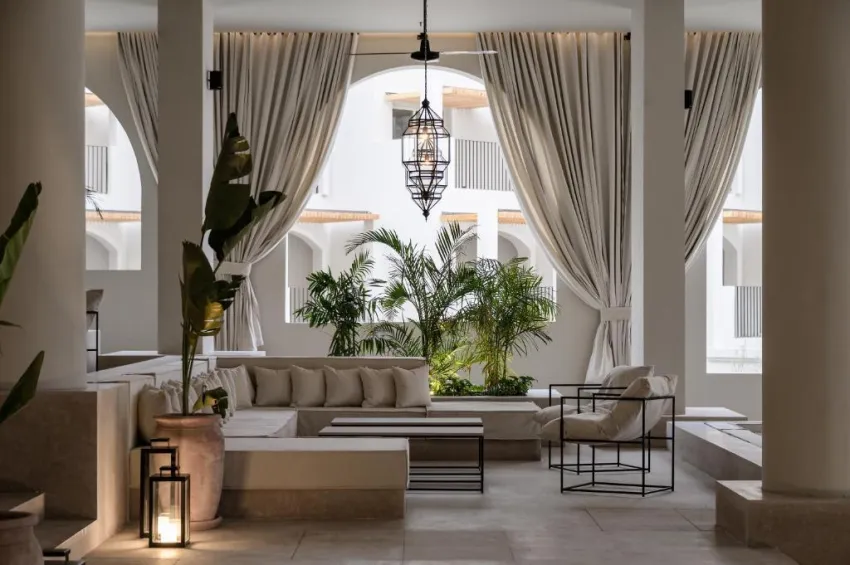 SERRY BEACH RESORT  5*-72