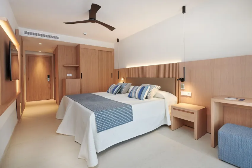 Mediterraneo Hotel Hipotels 4*-8