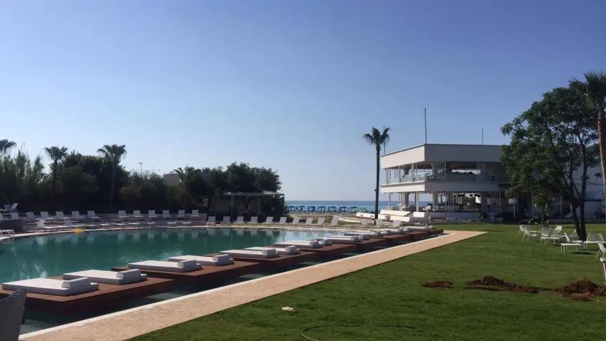 So White Club Resort 5*-12